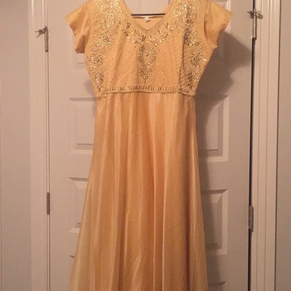 Frock - Picture 2 of 2